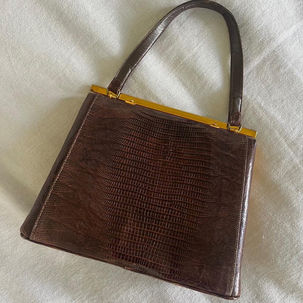 truly vintage circa 1950, STERLING brown purse